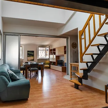 Palazzo Barocci Apartamento *